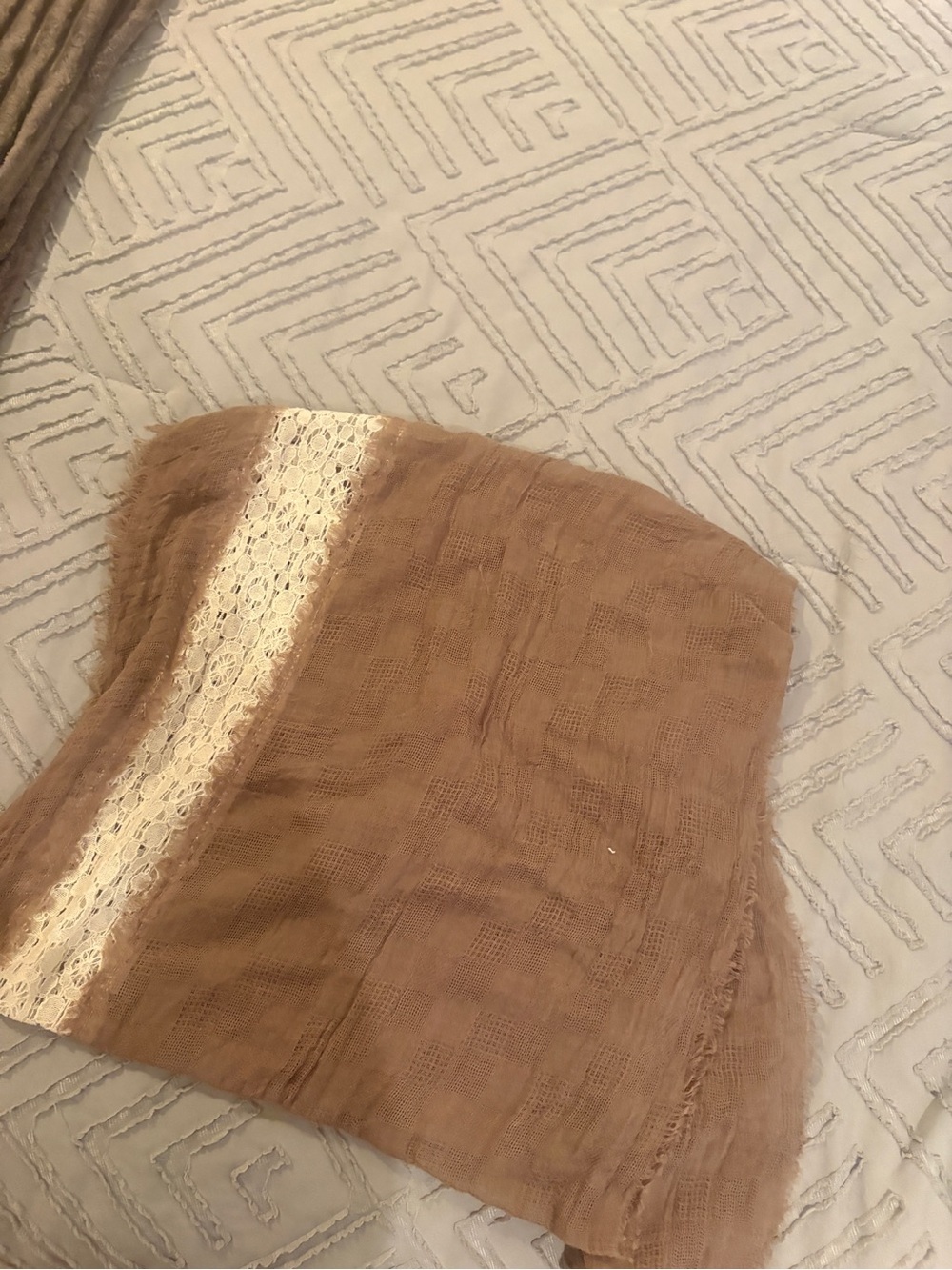 Beige/Lace Scarf